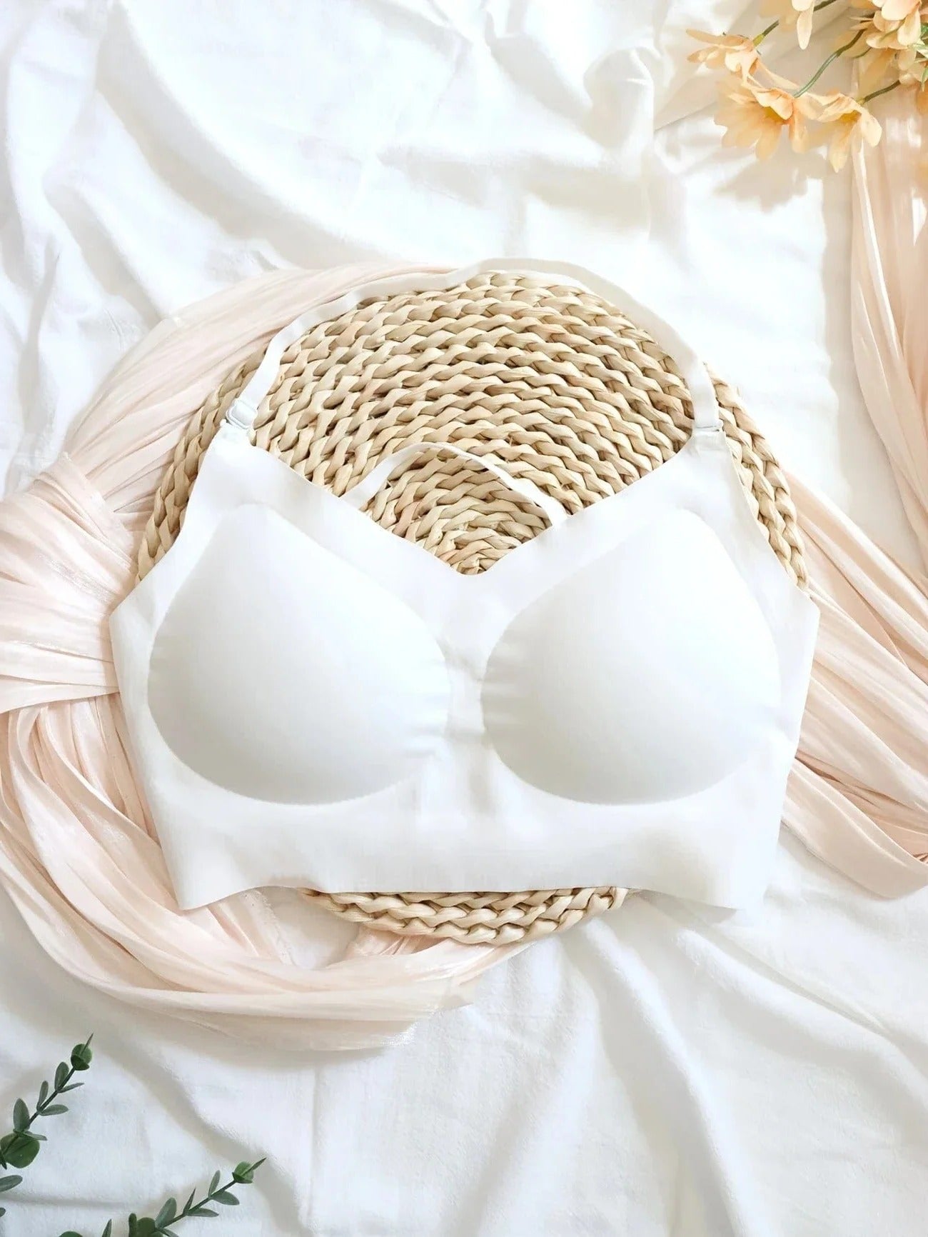 Soutien-gorge dos nu – Discret sous tous types de hauts